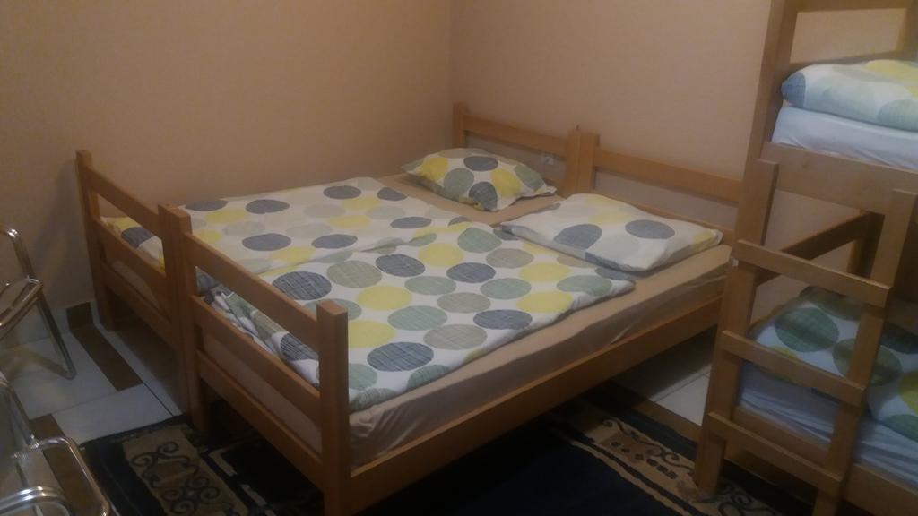 Hostel 021 Nowy Sad Pokój zdjęcie
