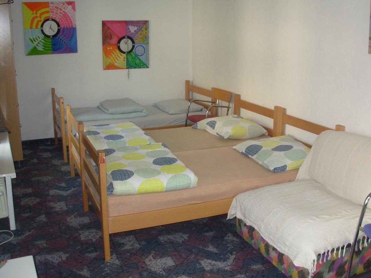Hostel 021 Nowy Sad Zewnętrze zdjęcie